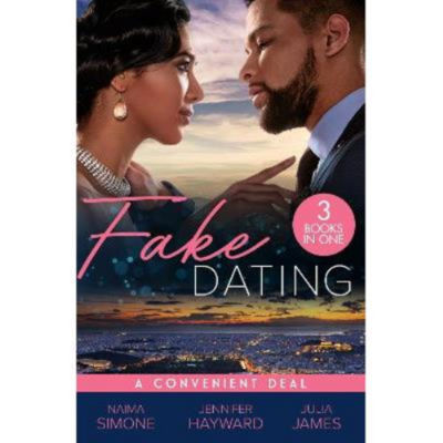 Paperback Fake Dating: A Convenient Deal - Naima Simone
