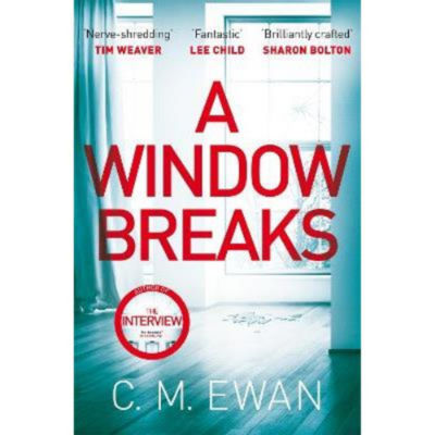 Paperback Window Breaks - C. M. Ewan