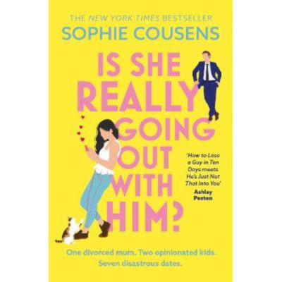 Paperback Is She Really Going Out With Him? - Sophie Cousens