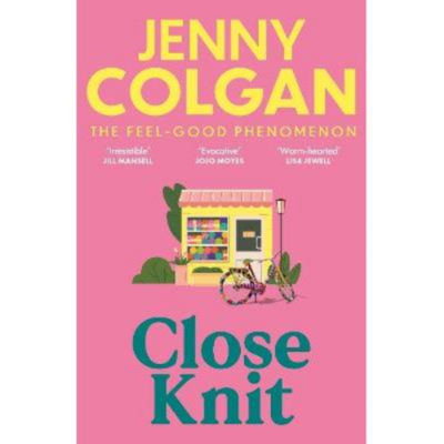 Paperback Close Knit - Jenny Colgan