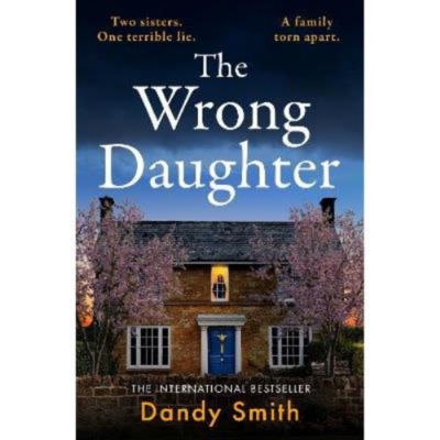 Paperback Wrong Daughter - Dandy Smith