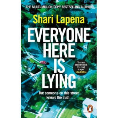Paperback Everyone Here is Lying - Shari Lapena