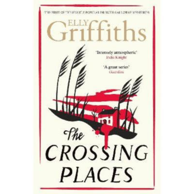 Paperback Crossing Places - Elly Griffiths