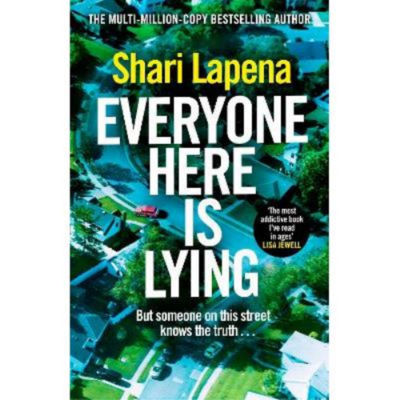 Hardback Everyone Here is Lying - Shari Lapena