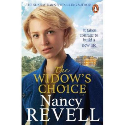 Paperback Widow's Choice - Nancy Revell