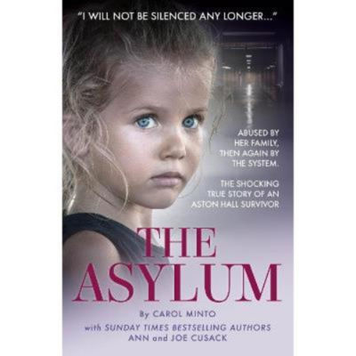 Paperback Asylum - Carol Minto