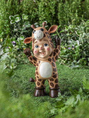 George Home Giraffe Gnome 12.5x8x24cm