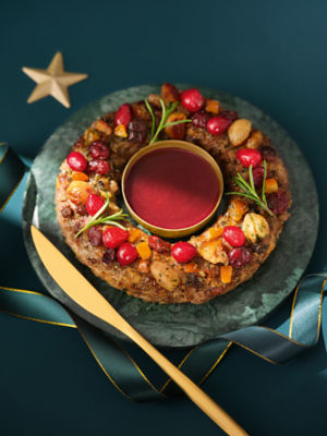 Jewelled Pork, Cranberry & Orange Stuffing Wreath 550g
