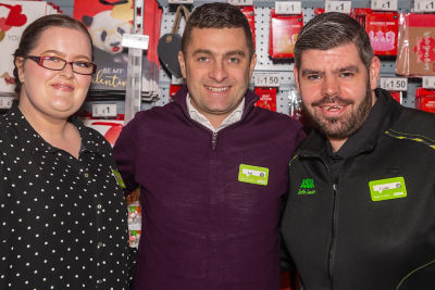Asda colleagues Heather and Liam who fell in love at work are getting married