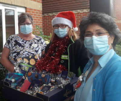Nicky Pelling Asda Bournemouth delivers Christmas cards to Talbot View care home