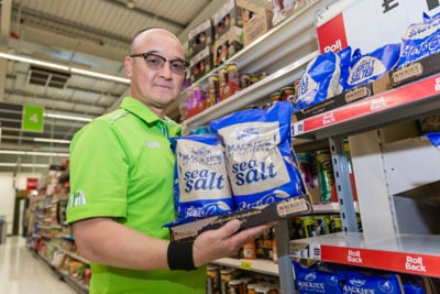 Nightshift team at Asda Chesser learn sign language to communicate with deaf colleague Billy