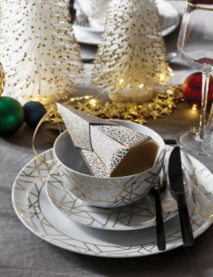 Christmas cone crackers