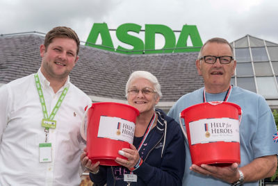 Army veteran Sash Hill from Asda Fulwood with volunteers from Help for Heroes