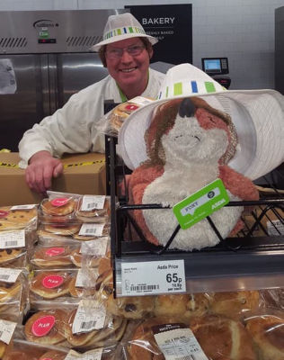 Foxy with Asda Felling colleague Jim McMillan