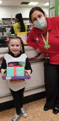 Asda Middlesbrough supports Esmae Morgan who raised more than £1,000 to help people in need this Christmas