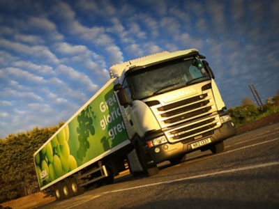 Asda lorry driver Ian McIlroy takes stunning pictures on his delivery route