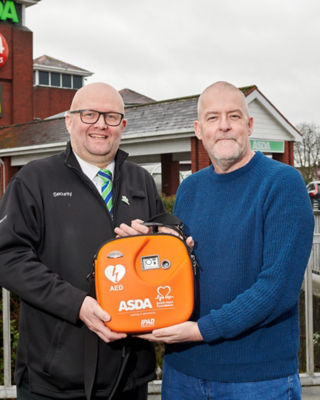 Emotional reunion for shopper Mark as he meets Asda security colleague who saved his life