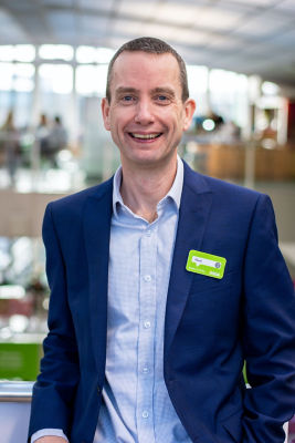 Picture of Mark Simpson