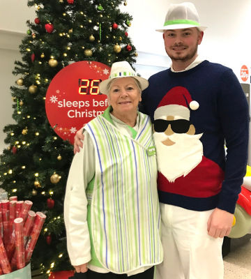 Asda Stanley colleagues Maureen and Jack at Christmas