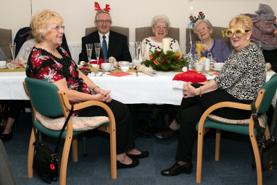 Asda Small Heath community champion arranges Spreading Christmas Cheer surprise for Wiley Avenue South People's group
