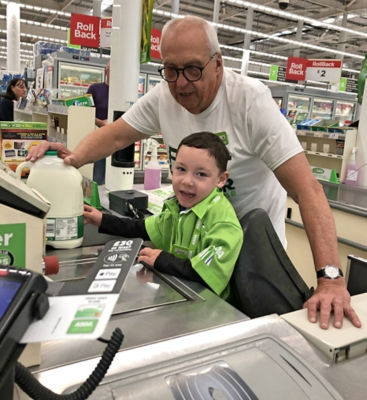 Five-year-old Lincoln loves to shop at Asda Rugby with brilliant our Happy Little Helper lists