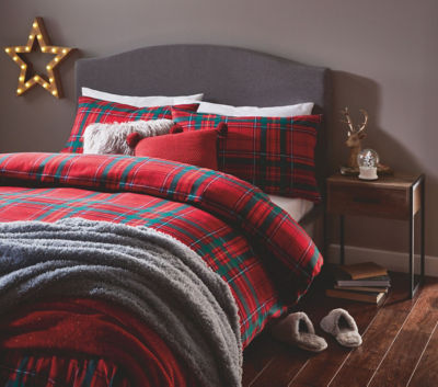Tartan Christmas bedding