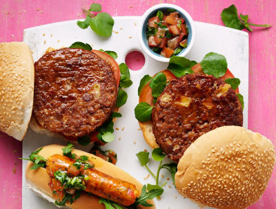 Vegan cheese and red onion burgers